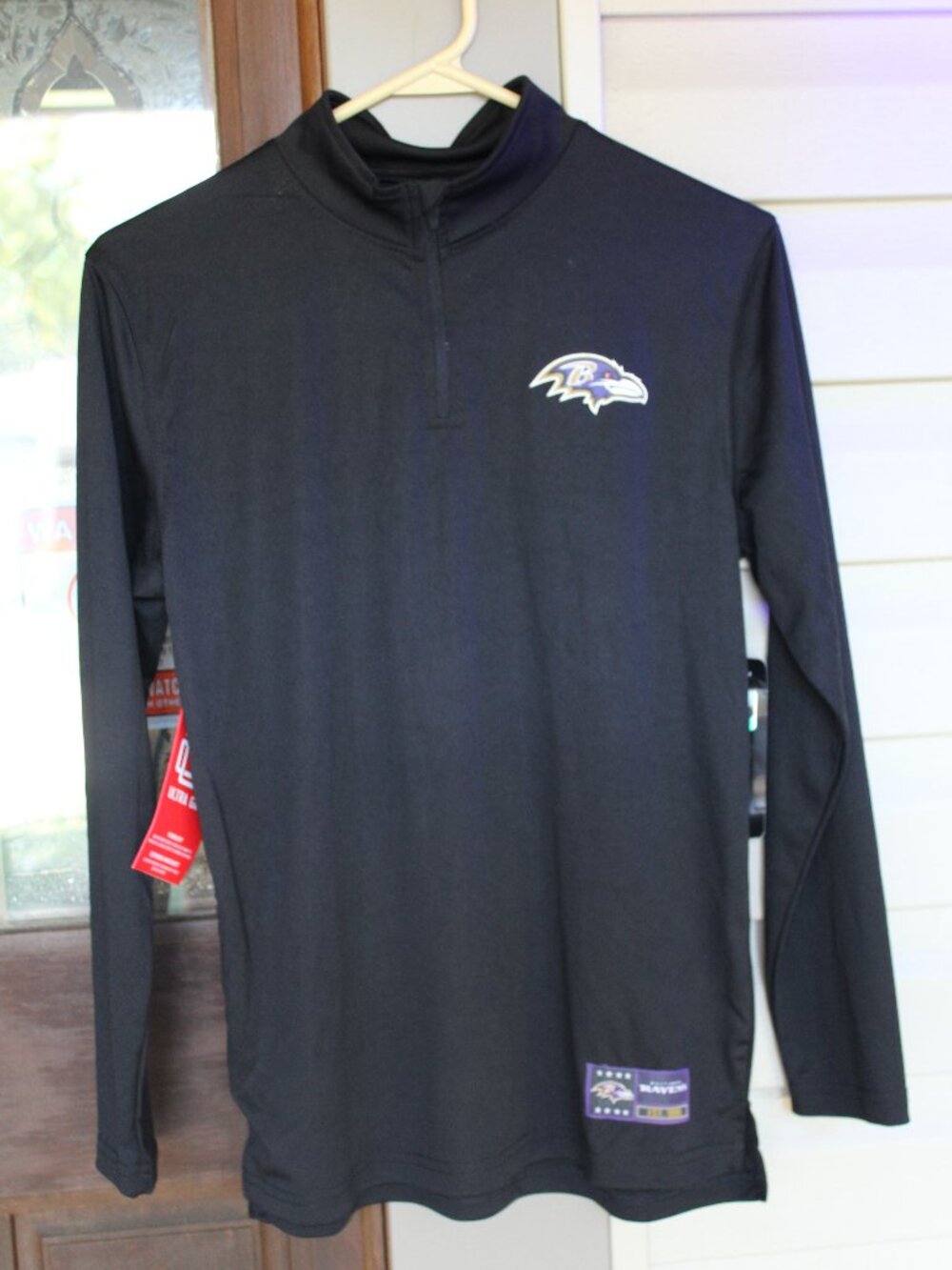 Brand New with Tags Baltimore Raven's Youth XL (18-20) Long Sleeve 1/4 Zip